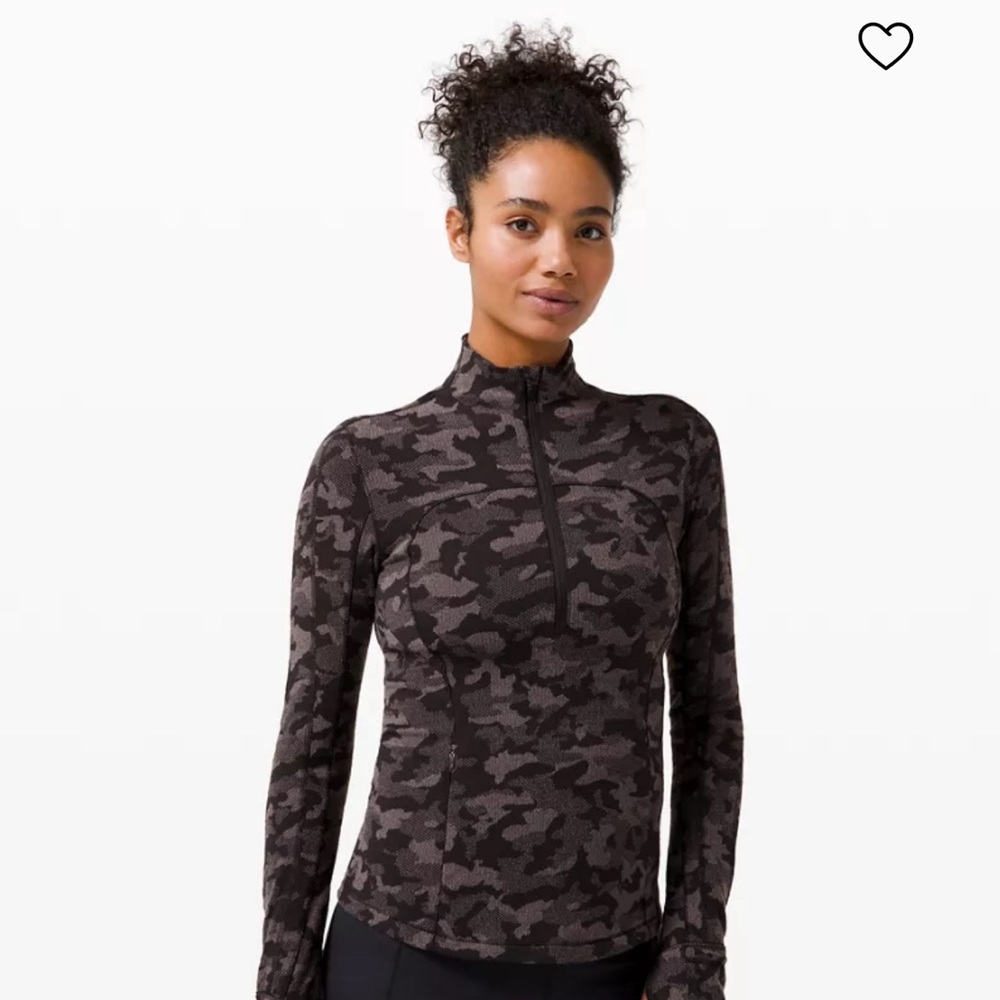 Lululemon Run Briskly 1/2 zip